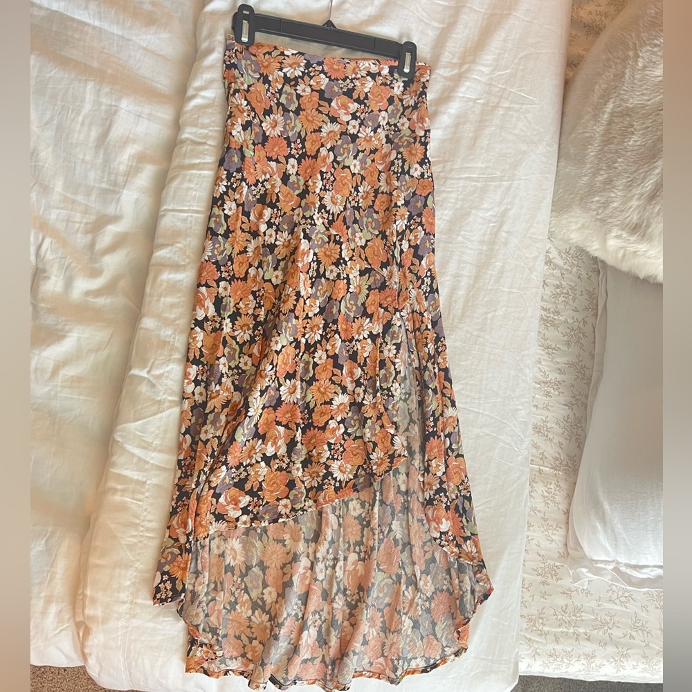 floral skirt